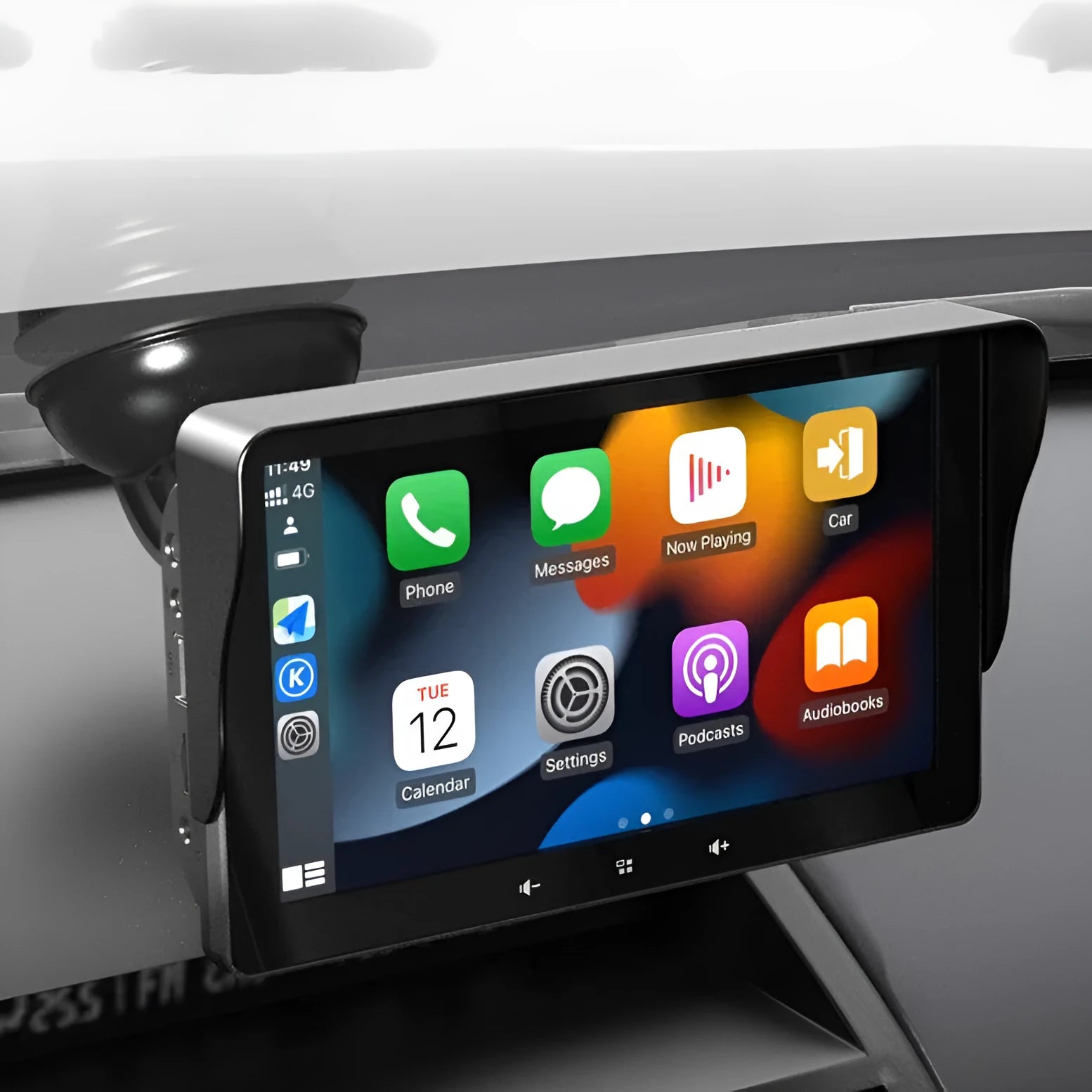7-inch wireless CarPlay car display with ceiling mount and astern video functionality
