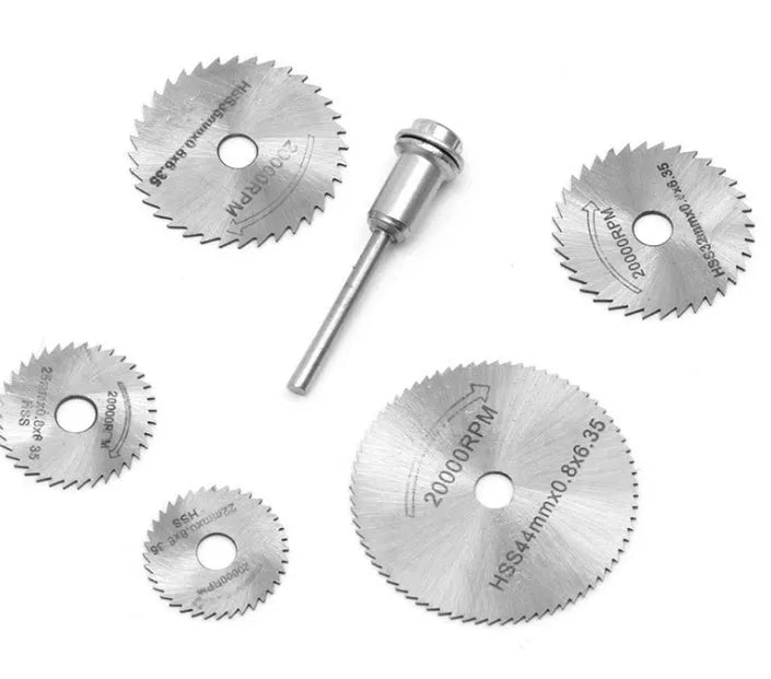 Six circular saw blades with mandrel for woodworking cutting applications