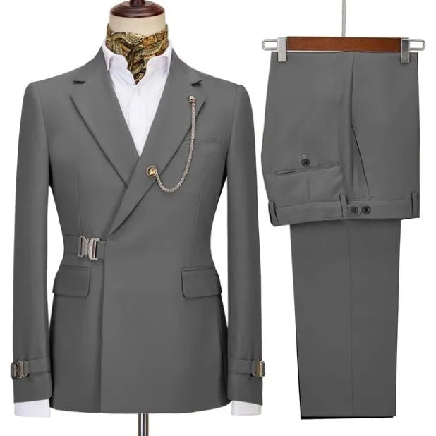 Men's light business casual polyester suit with flat lapel collar in beige colour