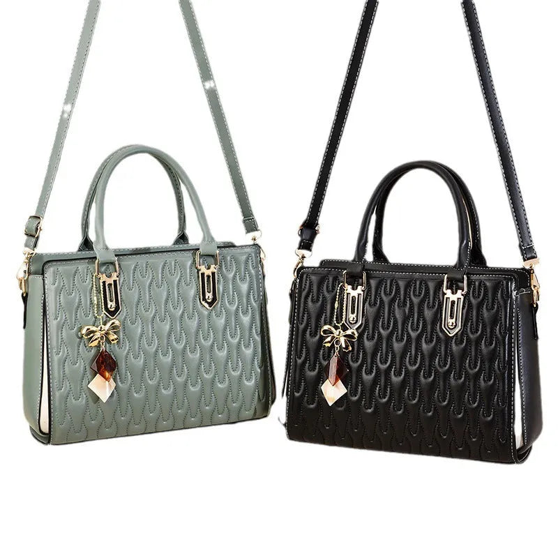 Women's large capacity polyester shoulder messenger bag in street trend style