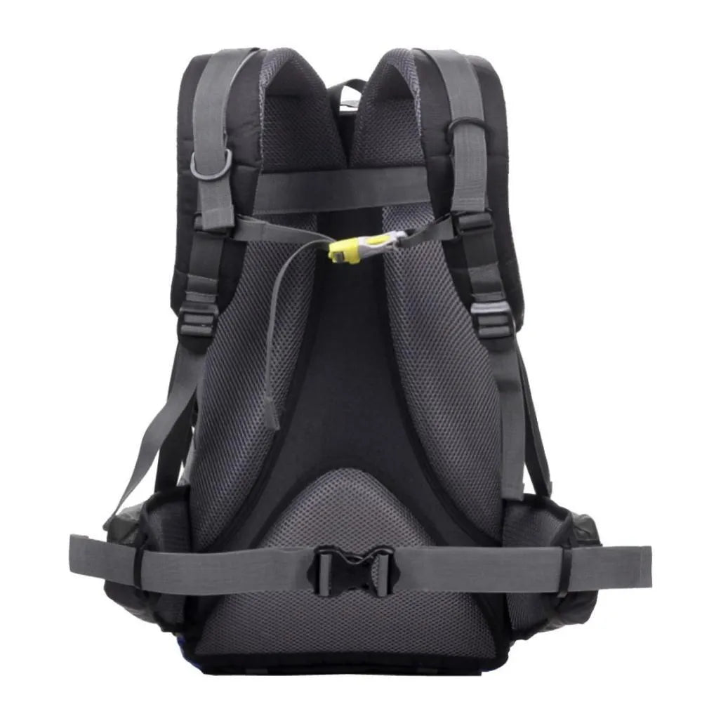 Green polyester leisure sports backpack with 20-35L capacity for outdoor activities