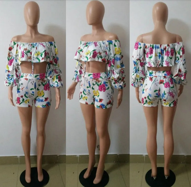 Multicolour digitally printed two-piece suit with pile sleeves on long-sleeved top and shorts
