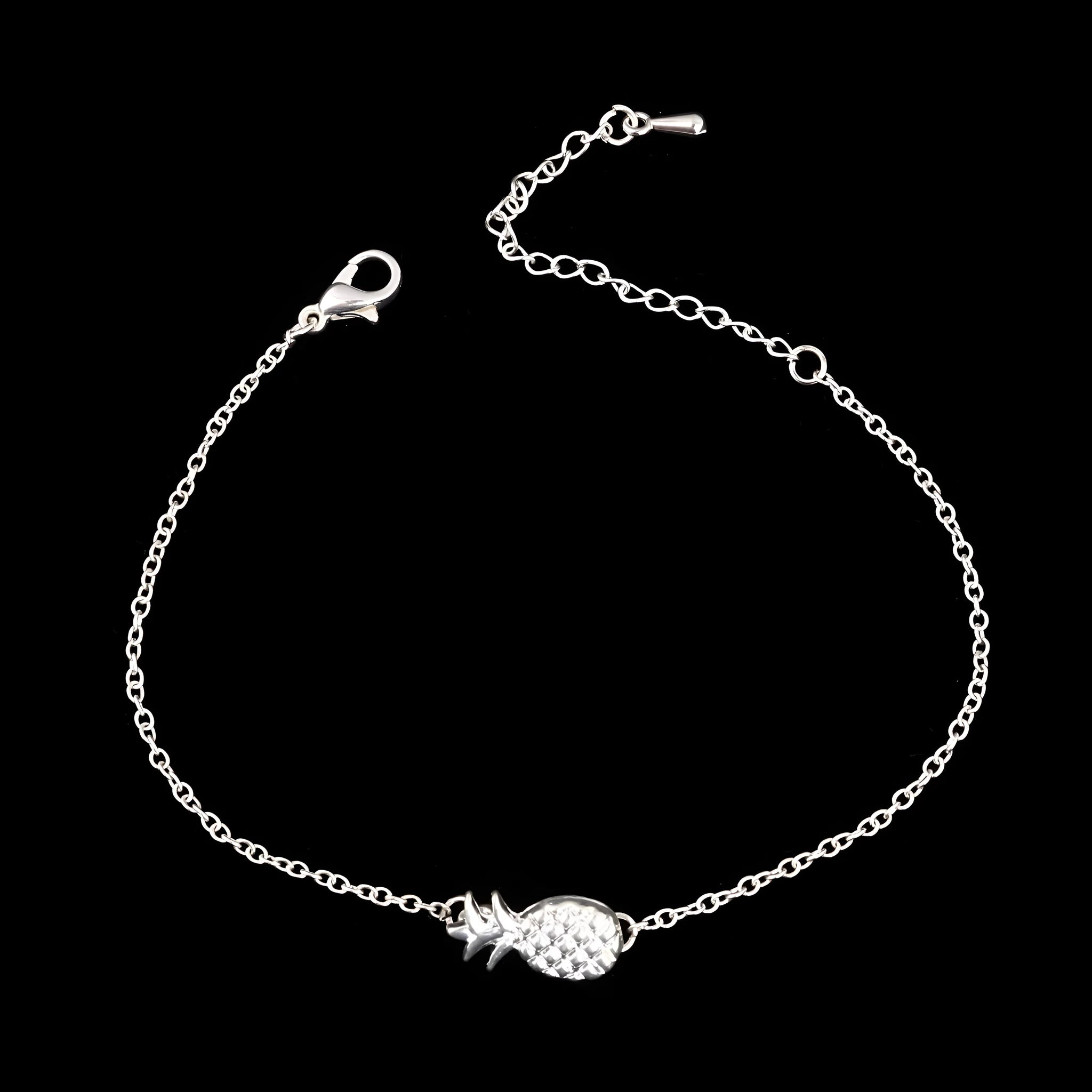 Alloy pineapple bracelet for women in gold or silver colour with fruit-shaped design