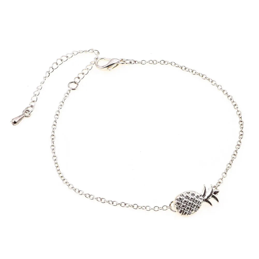 Alloy pineapple bracelet for women in gold or silver colour with fruit-shaped design