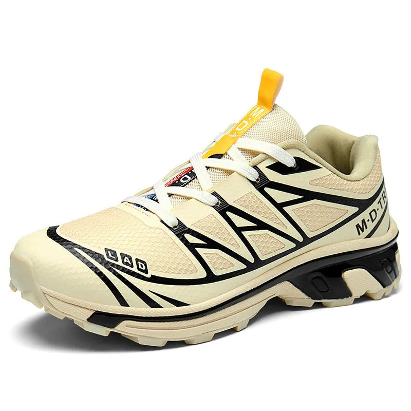 Men's and women's outdoor hiking shoes with mesh lining and rubber sole