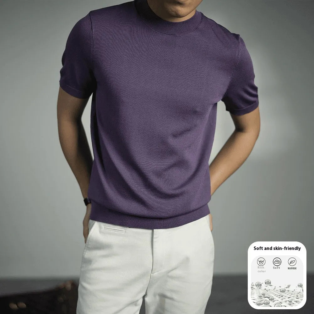 Men's solid colour knitted T-shirt with round neck and short sleeves on a grey background.