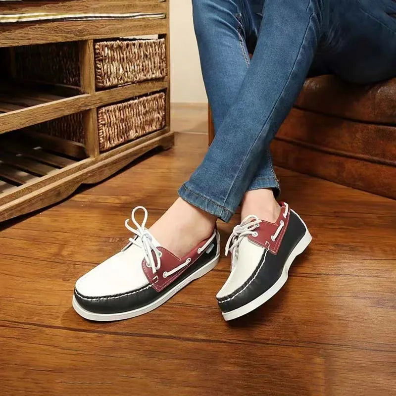 Men's solid-colour casual shoes with a round toe and flat heel, shown in an artificial PU material.