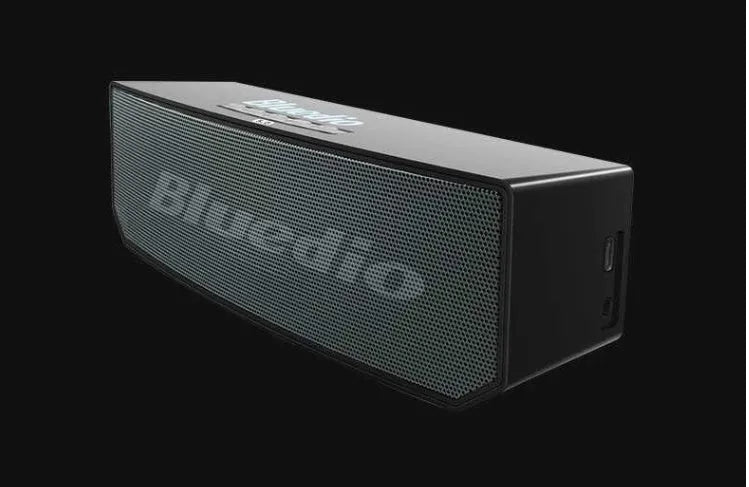 Black BS-6 Bluetooth smart speaker with 52mm driver unit and micro-USB charging port