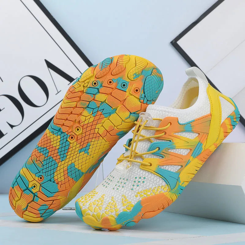 Men's and women's quick-drying mesh beach shoes in various colours with lace-up front and textured rubber sole.