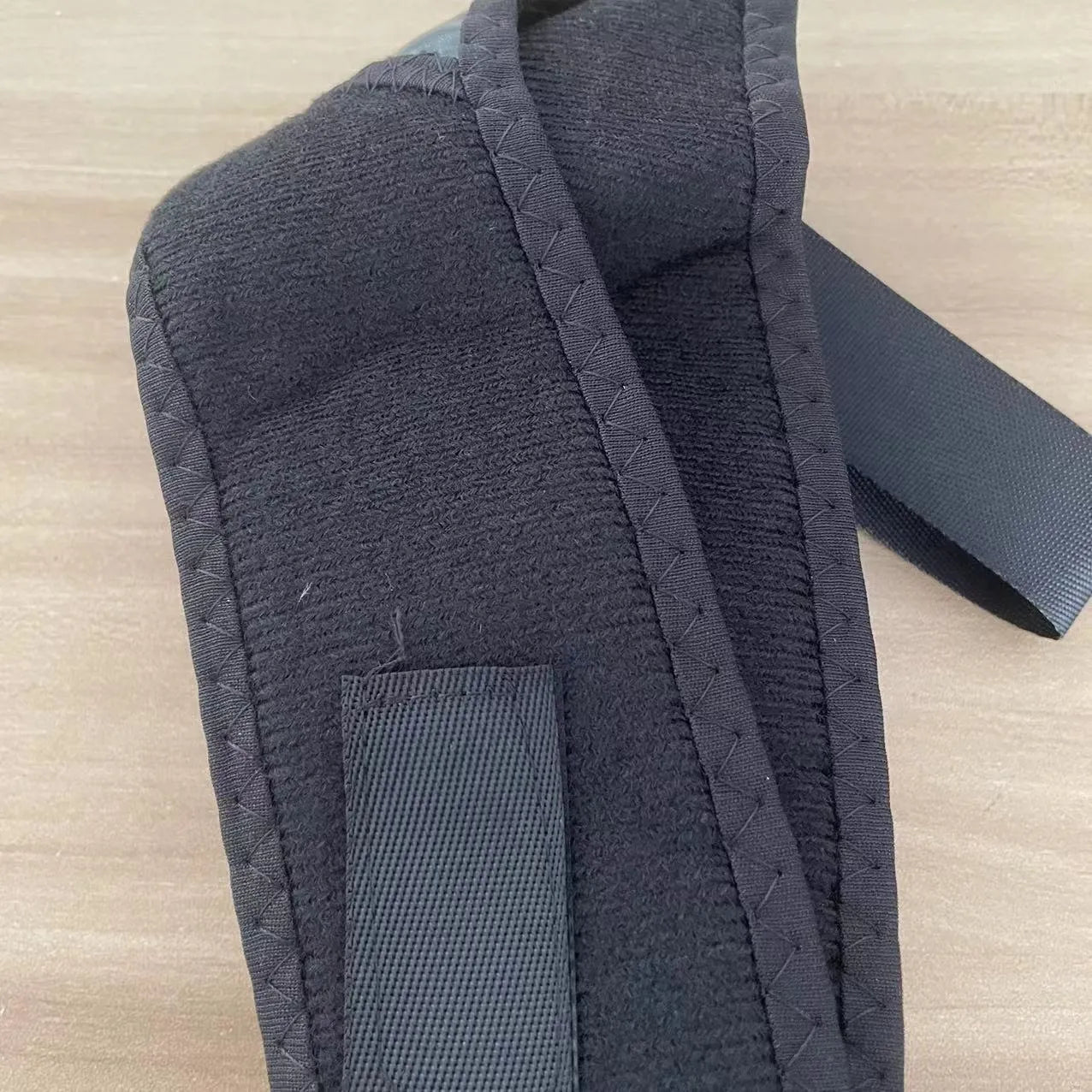 Nylon posture correction band for back support and humpback prevention during sitting