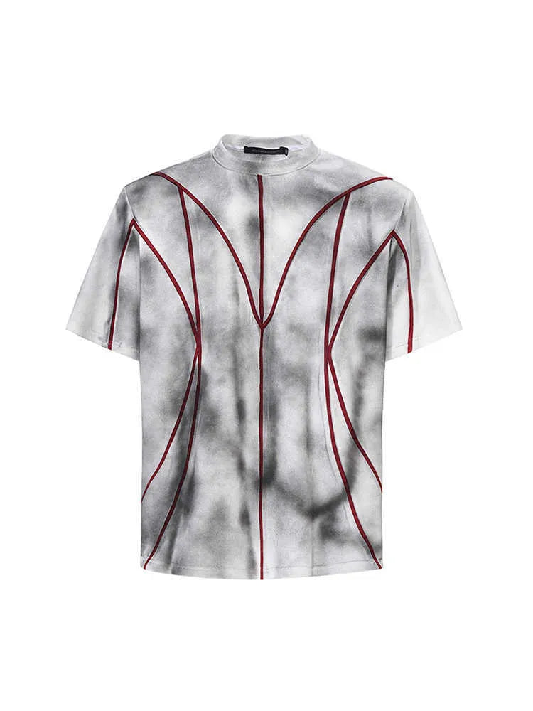 Women's padded shoulder short sleeve t-shirt with three-dimensional patchwork detail and round neck collar
