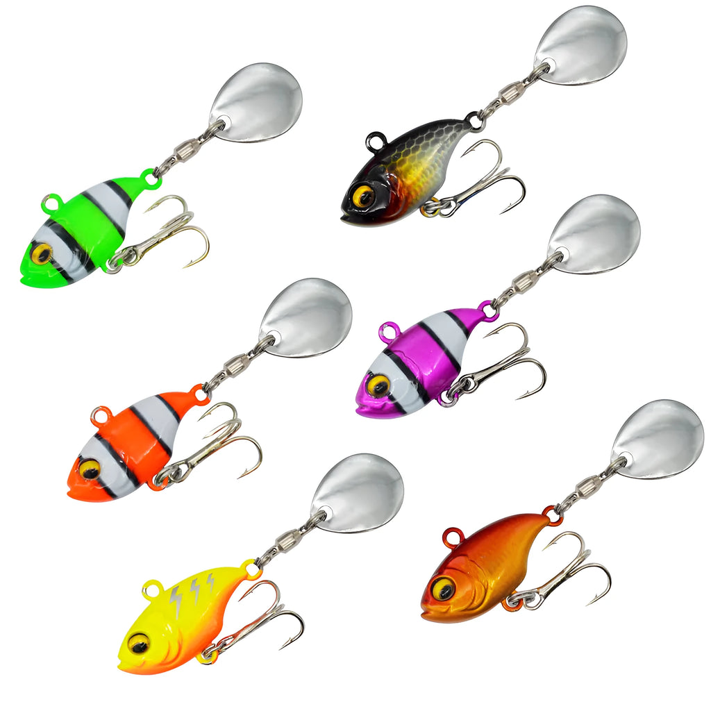 Metal sea fishing lure with rotating sequin in gold colour option
