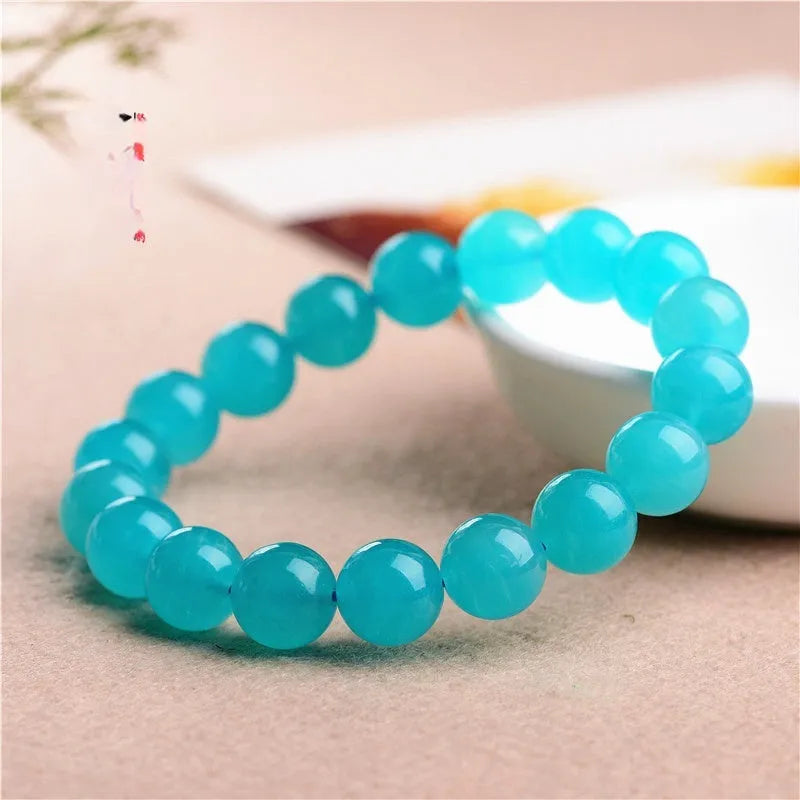 Natural blue-green 7A grade Amazonite scattered beads in various sizes for DIY jewellery making.