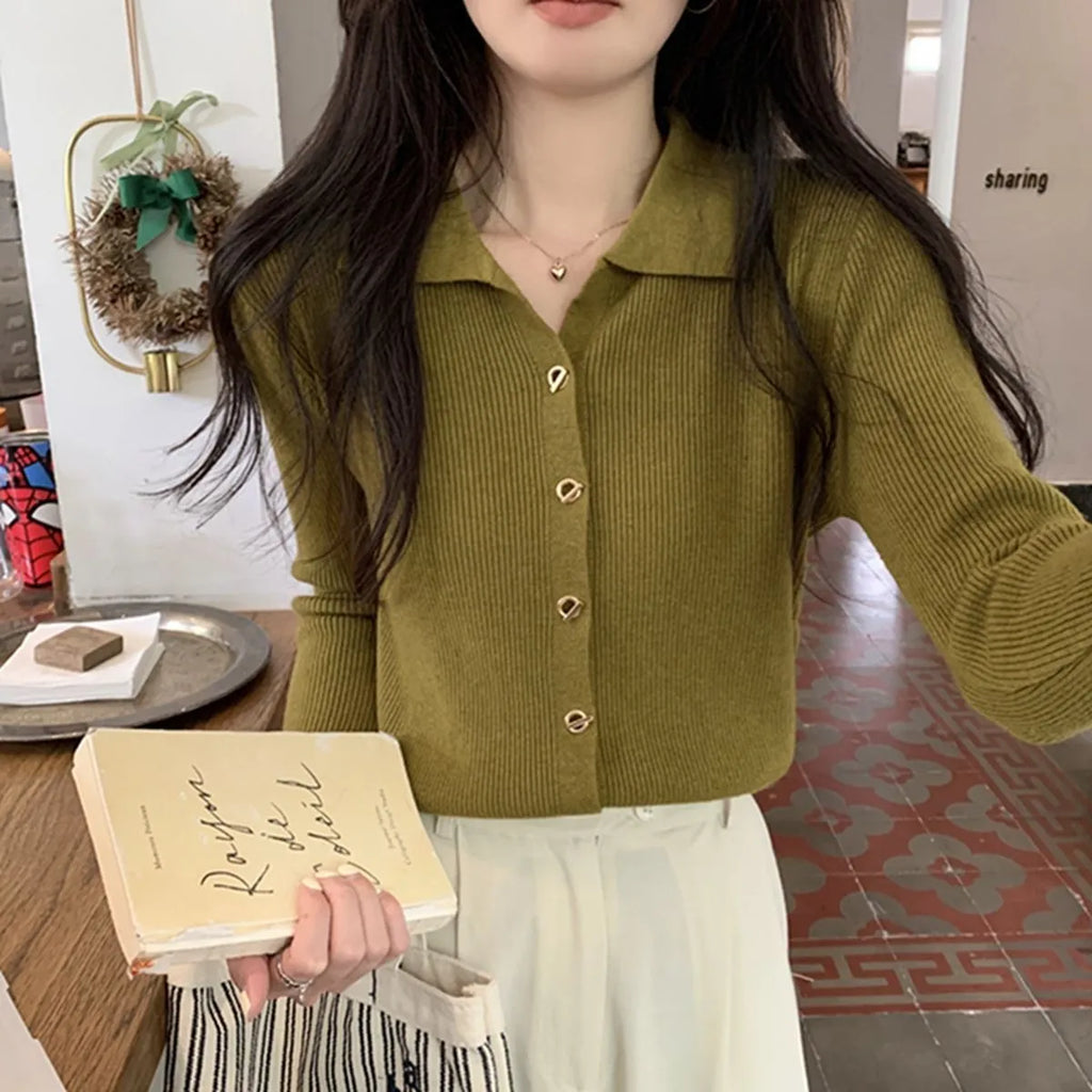 Women's loose fit viscose fibre knitted cardigan in beige colour with long sleeves