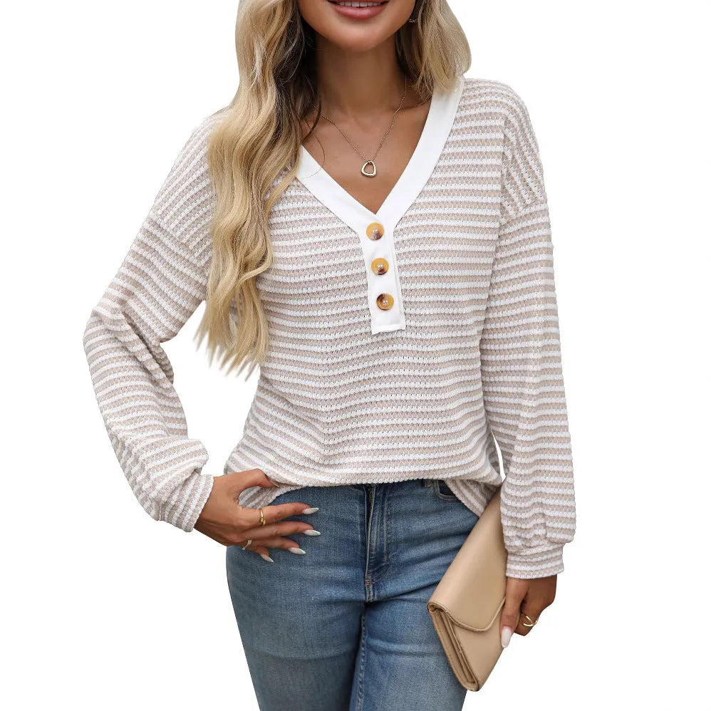 Women's V-neck patchwork pullover top in loose fit street fashion style