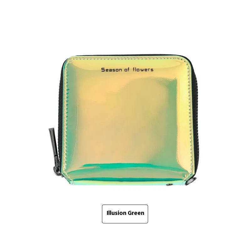 Women's short folding Korean style wallet in PU leather with 11cm square dimensions and 2.5cm thickness