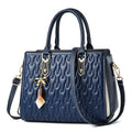 Women's large capacity polyester shoulder messenger bag in street trend style