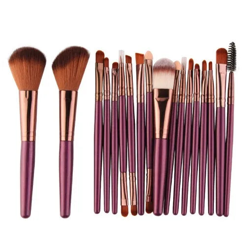 MAANGE 18 piece makeup brush set with fan-shaped brushes for contouring and blending