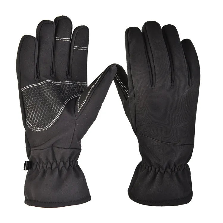 Tactical ski gloves with touchscreen fingertips in camouflage colour option