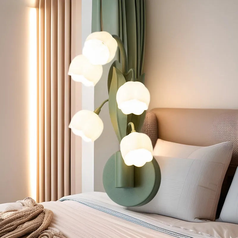 French pastoral wall-mounted bedside lamp with minimalist design and green-tricolour lighting