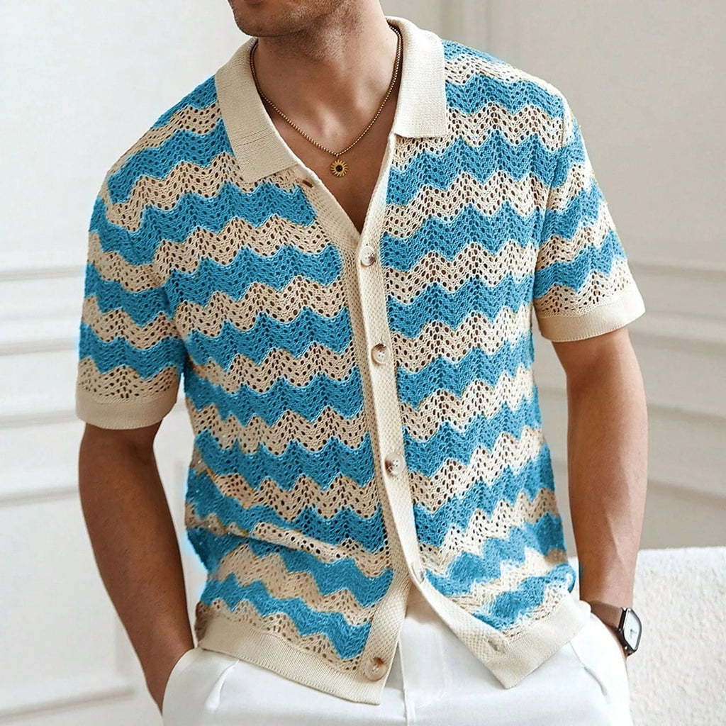 American-style hollow jacquard corrugated short-sleeve sweater in blue, brown, or yellow with flocked detailing.