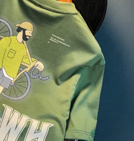 Green men's T-shirt with literary youth printed design and short sleeves