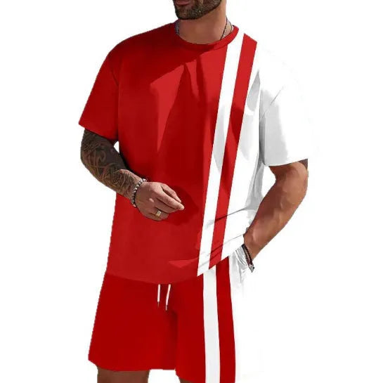 Men's loose-fit short-sleeved T-shirt and shorts set in a light colour for summer.