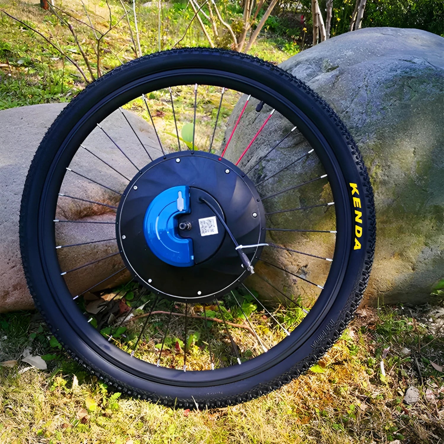 26-inch bicycle electric conversion kit showing hub motor wheel, lithium battery, and 12.6V5A charger