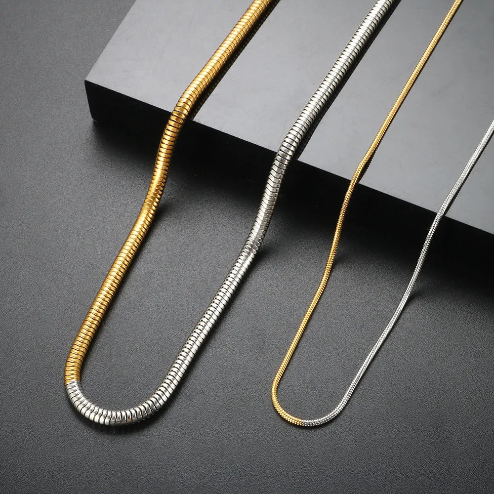 Women's golden hip-hop chain necklace with 3mm thickness and snake bones chain design