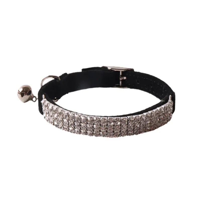 Flannel elastic buckle cat collar in six colour options showing gang drill pattern and dimensions