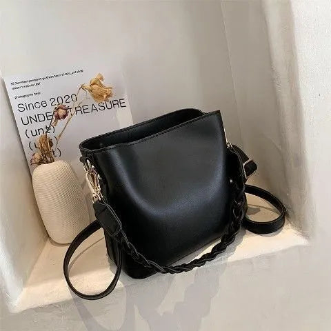 Retro woven crossbody bucket bag in PU leather with one-shoulder strap