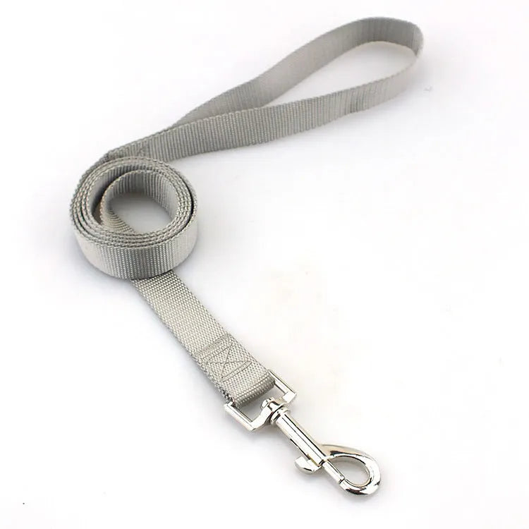 Solid colour dog training rope leash with hand-holding handle in various colour options