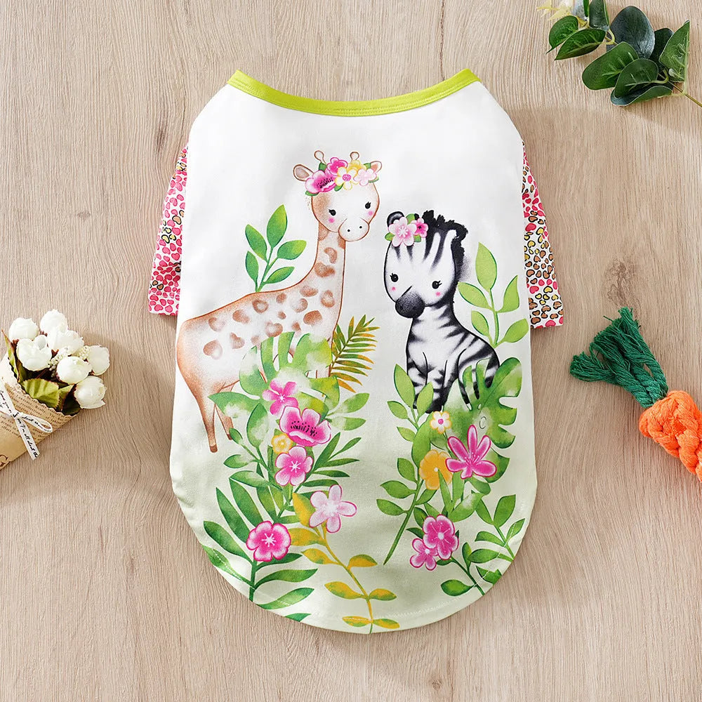 Printed polyester dog t-shirt in casual style for spring and autumn wear with size chart showing weight ranges and measurements