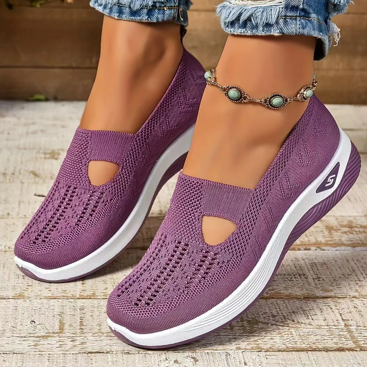 Women's casual mesh shoes with T-shaped shoulder strap and soft PVC sole in multiple colours