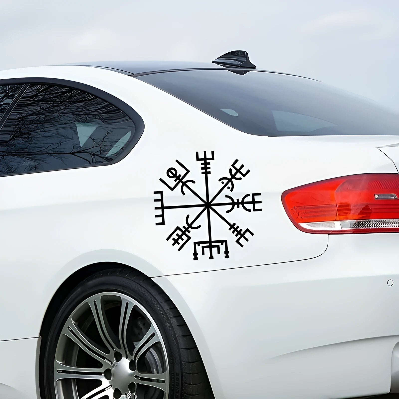 13x13cm square vinyl car sticker with vegetarian no charm graphic design