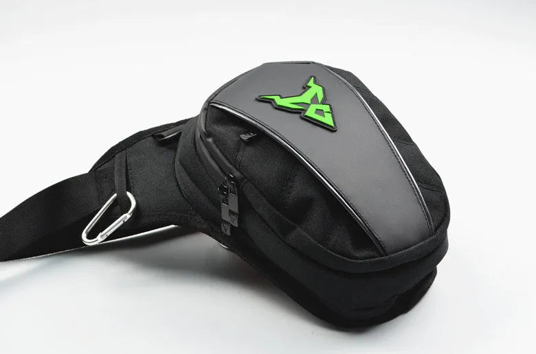 0105MC motorcycle riding leg bag in 1200D Oxford cloth shown in red, blue, green, and grey colour options.