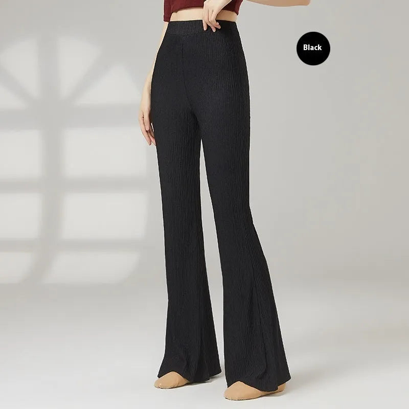 Women's solid colour dance training pants in polyester for sports practice
