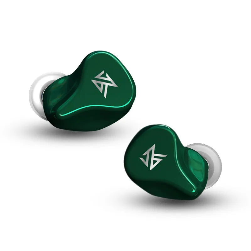 Black and Green Z1 true wireless Bluetooth in-ear earbuds with charging case.