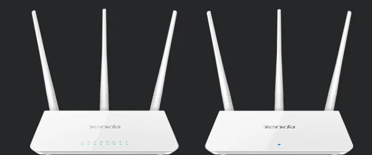 White wireless router for home broadband with dual-band 2.4GHz and 5GHz support.