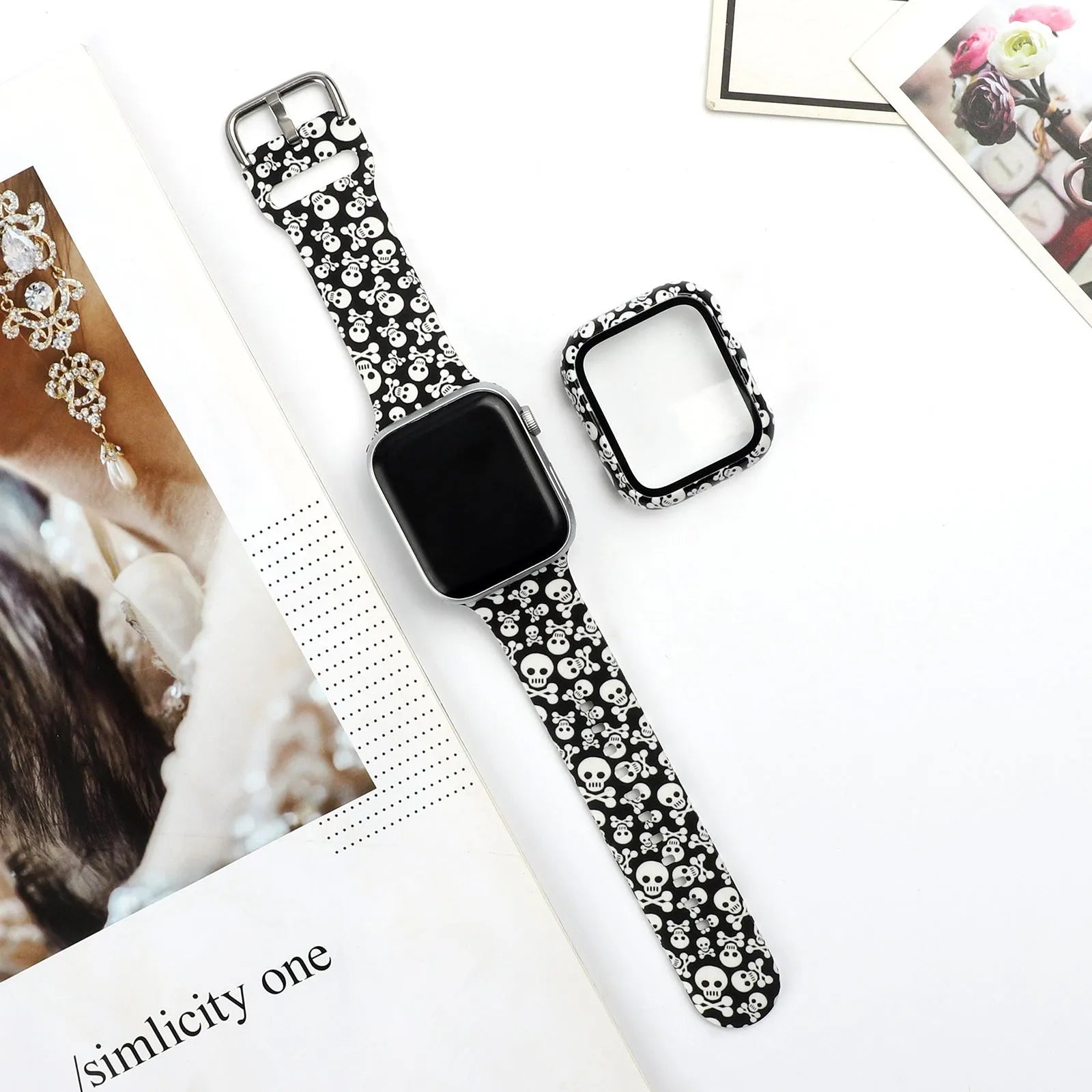 Printed silicone replacement strap for Apple Watch showing design options and 38mm 40mm 42mm 44mm size compatibility.