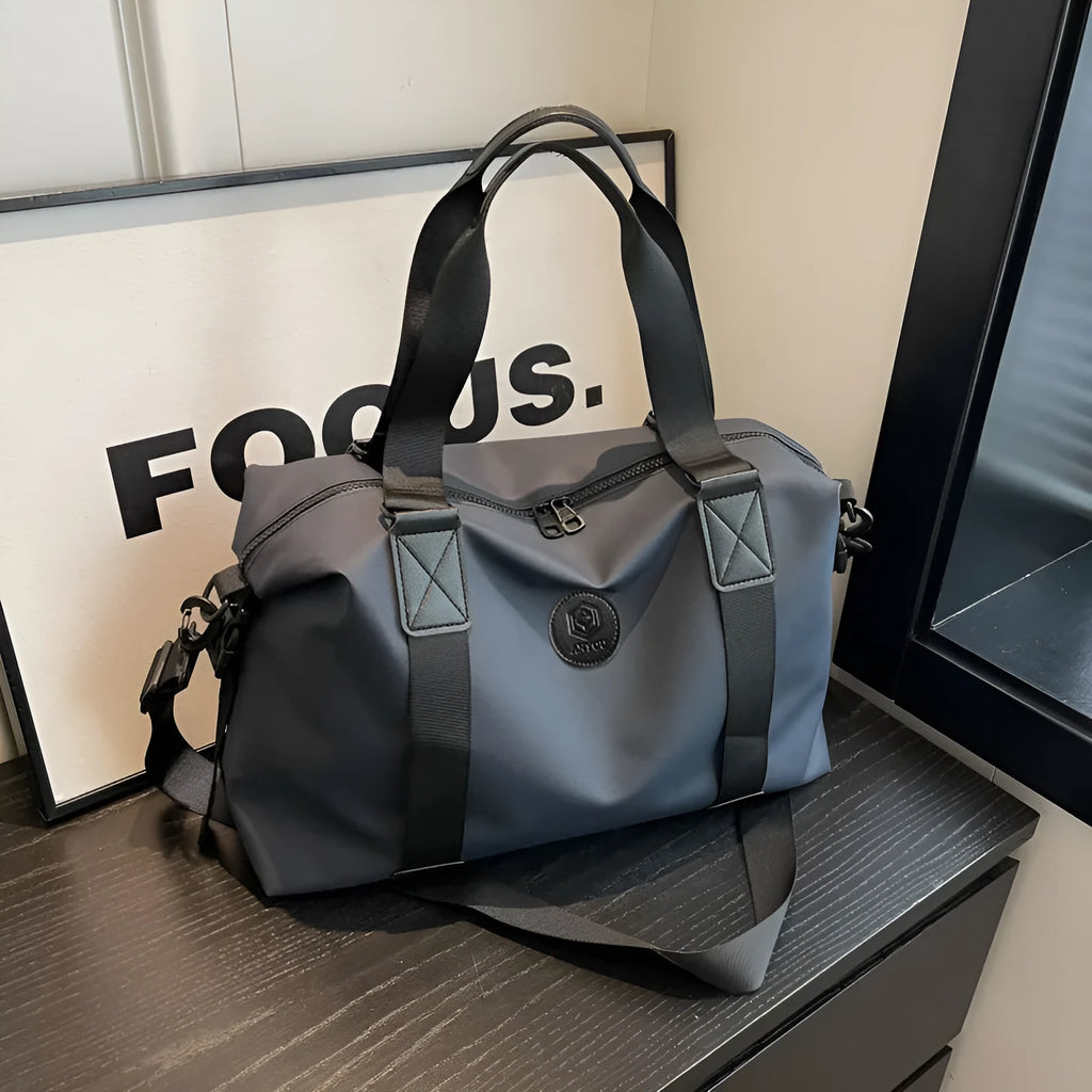 Large waterproof Oxford cloth travel bag with dry-wet separation compartments in black colour