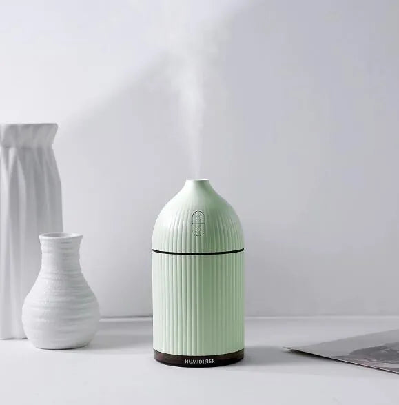 White ultrasonic aromatherapy diffuser humidifier with LED light, 300ml capacity, 80mm cube design