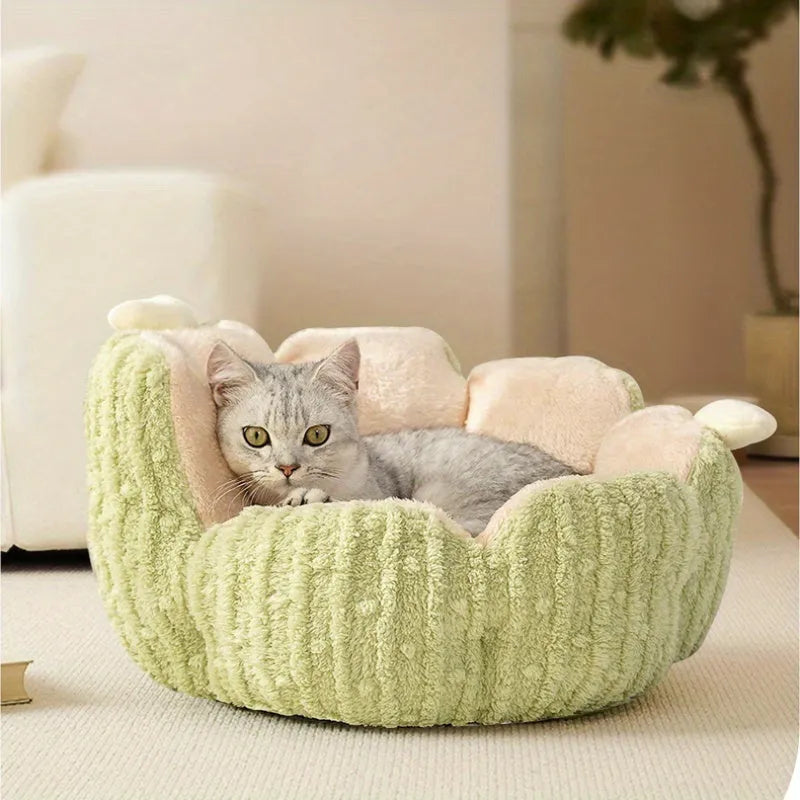 Green cactus-themed cat kennel with soft fleece lining, shown in large 60cm size.