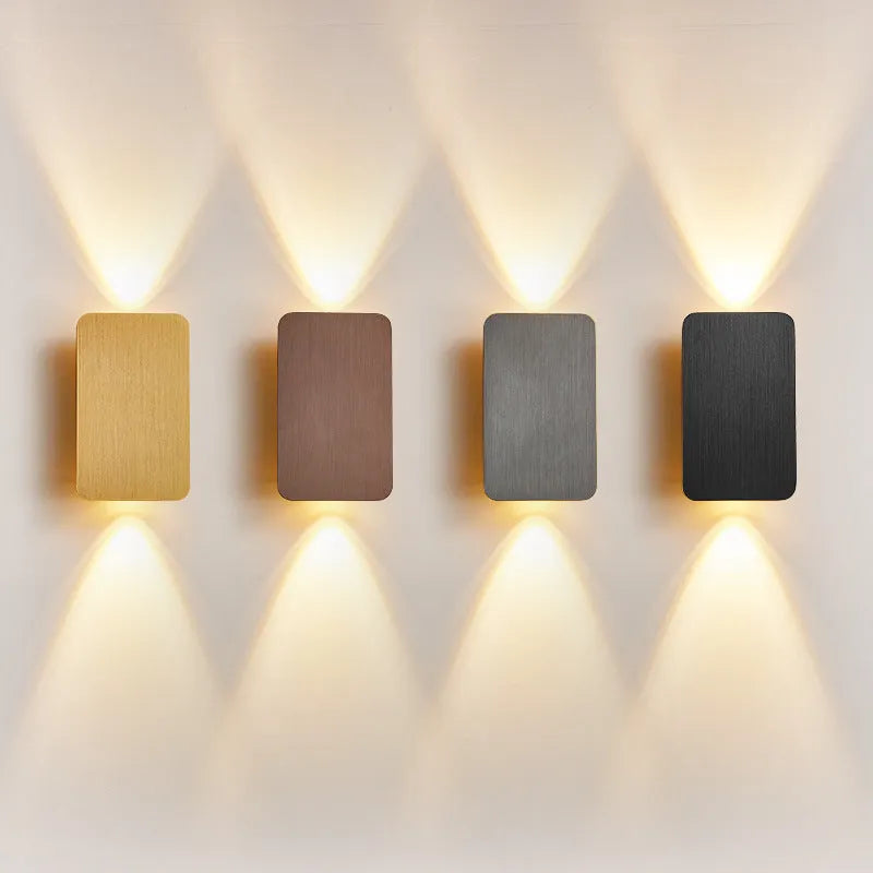 Modern minimalist LED wall lamp in black finish with three light colour options