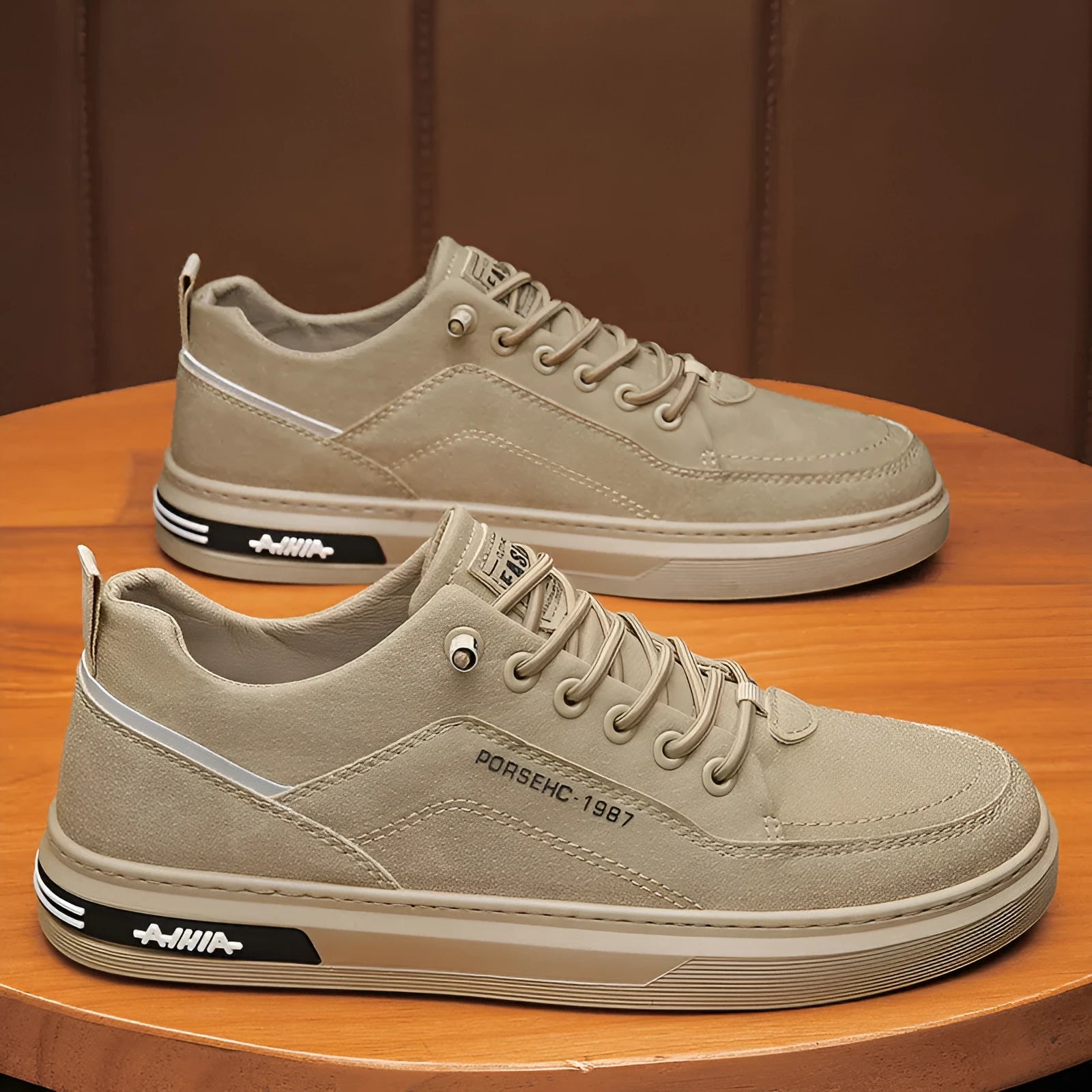 Men's waterproof casual work shoes with round toe and non-slip rubber sole in khaki colour