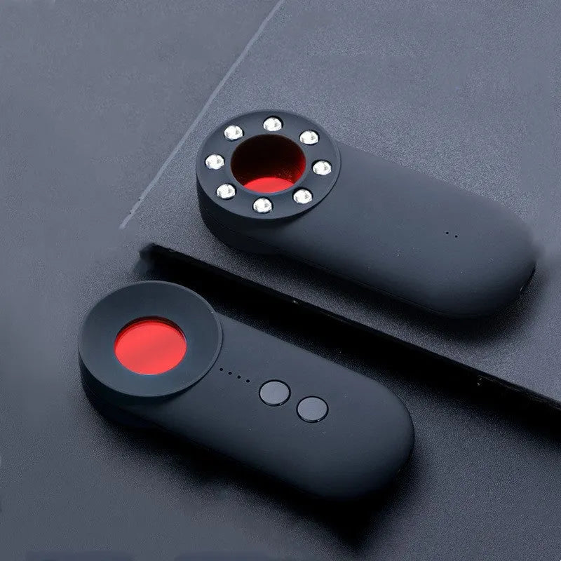 Black GPS detector unit with dimensions 93.8mm by 38mm by 14.5mm for signal detection and anti-theft surveillance
