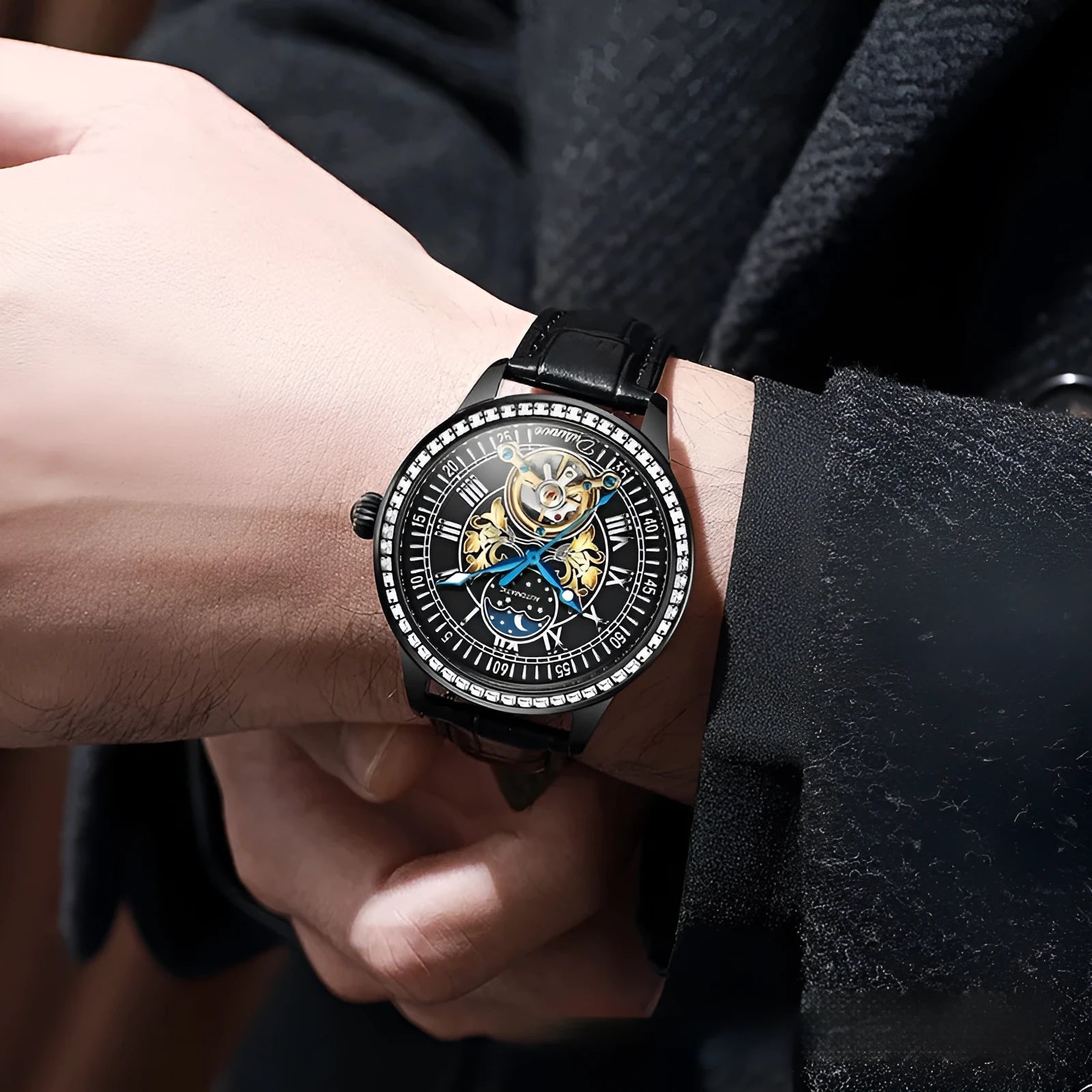 Men's waterproof mechanical watch with stainless steel case and multiple colour strap options