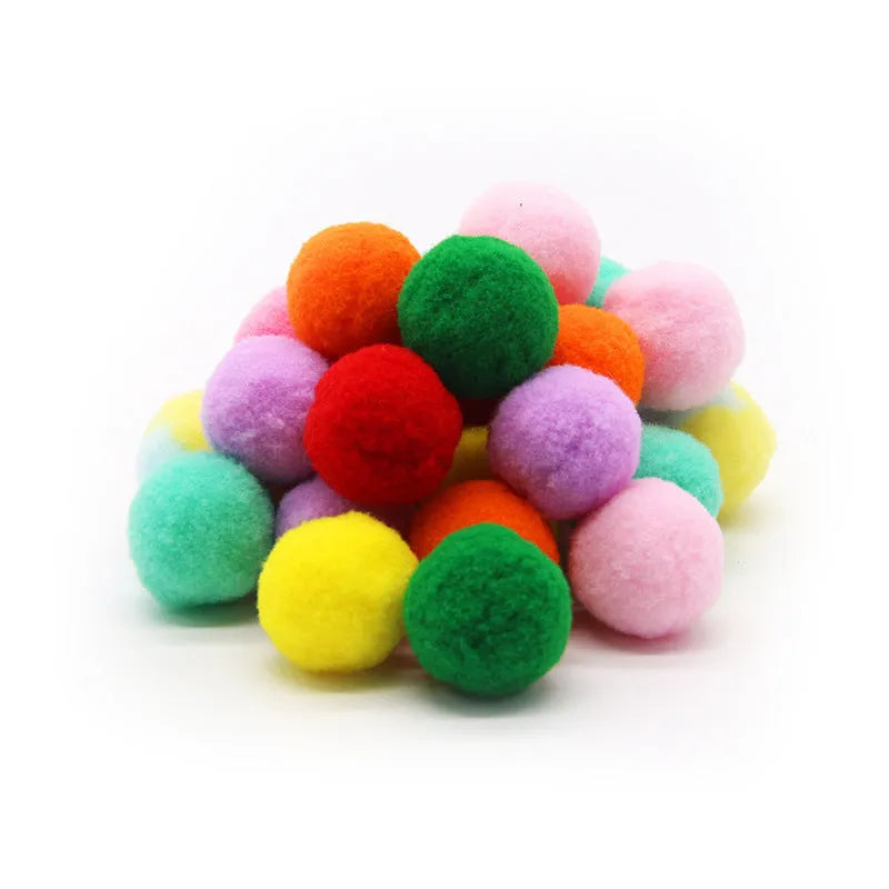 Interactive pet toy gun with soft plush balls for 30cm launching cat games