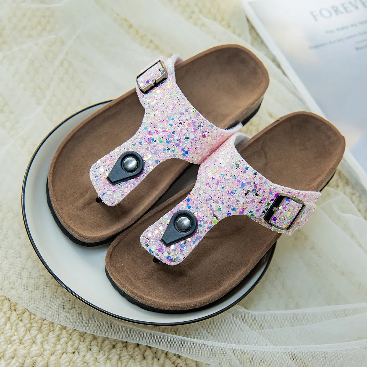 Cork flip-flops with frosted finish in pink silver gold colours and non-slip PVC sole