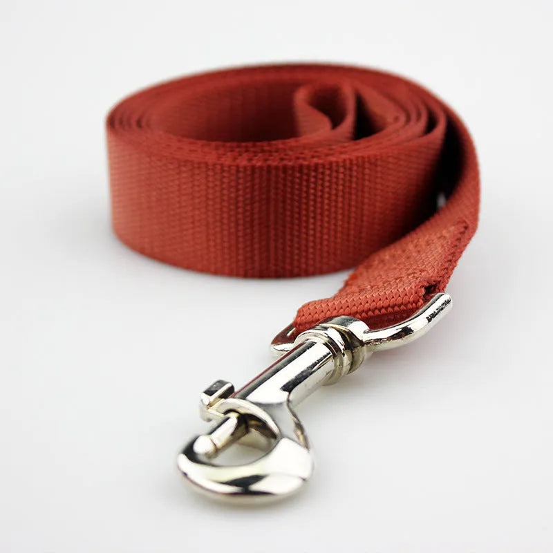 Solid colour dog training rope leash with hand-holding handle in various colour options